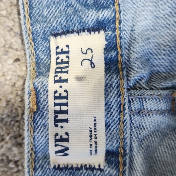 New We The Free Big Sur Coast boyfriend short Button Up Fly Women's size 25 - Picture 6 of 14